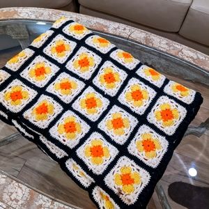 VNTG Handmade crochet throw